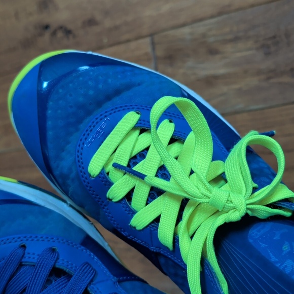 Nike LeBron 8 V2 Low Sprite Blue & Neon Green Athletic Basketball Shoes - Picture 7 of 13